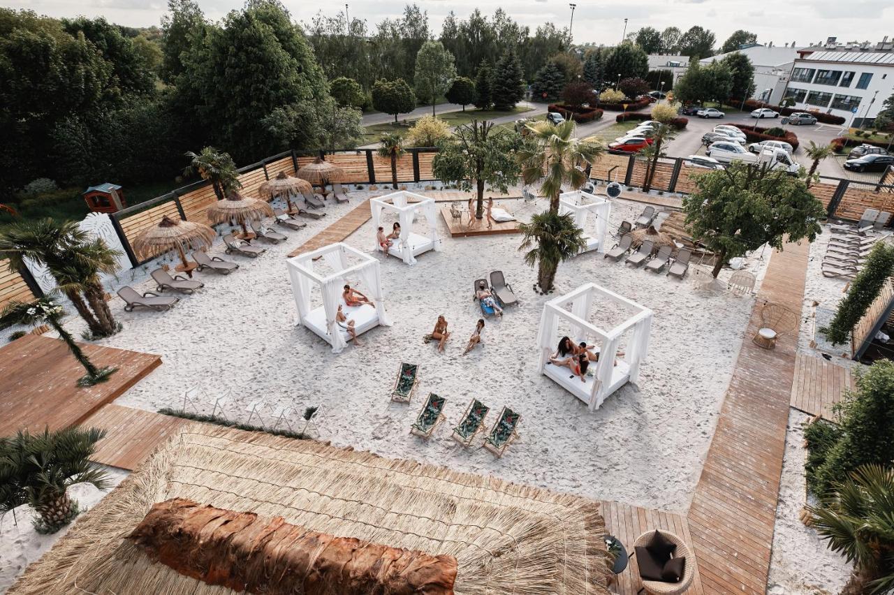 Blue Diamond Hotel Active Spa Trzebownisko Εξωτερικό φωτογραφία