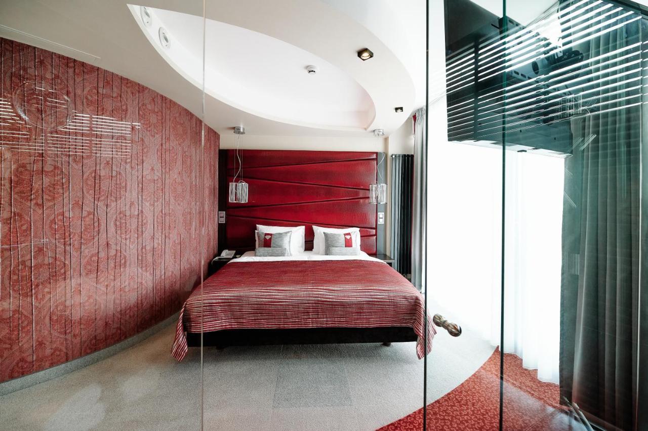 Blue Diamond Hotel Active Spa Trzebownisko Εξωτερικό φωτογραφία