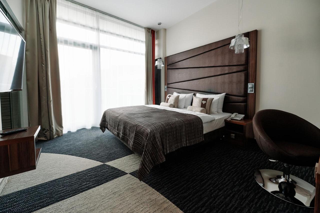 Blue Diamond Hotel Active Spa Trzebownisko Εξωτερικό φωτογραφία