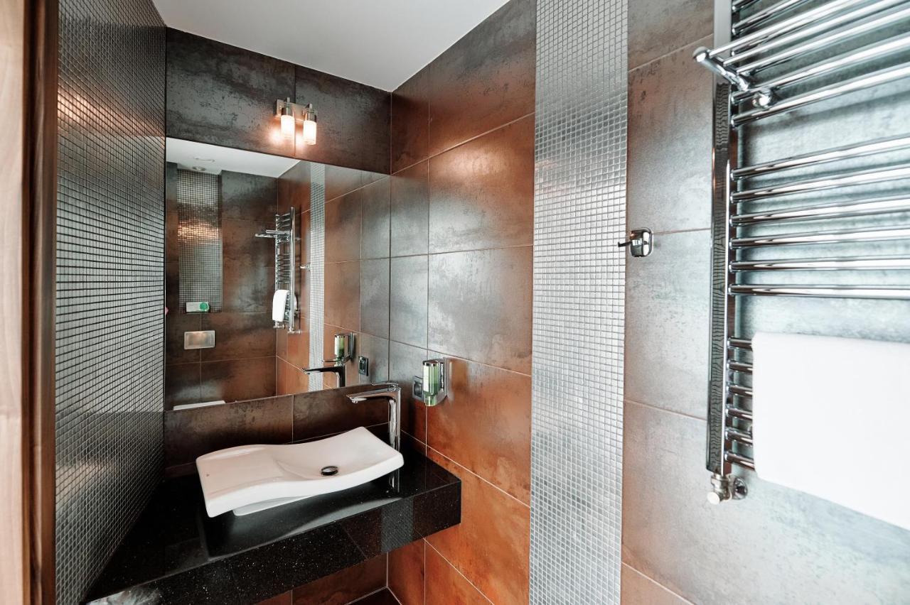 Blue Diamond Hotel Active Spa Trzebownisko Εξωτερικό φωτογραφία