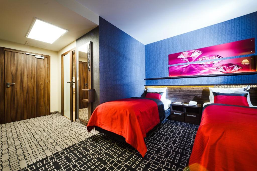 Blue Diamond Hotel Active Spa Trzebownisko Δωμάτιο φωτογραφία