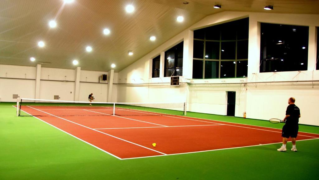 Blue Diamond Hotel Active Spa Trzebownisko Εξωτερικό φωτογραφία